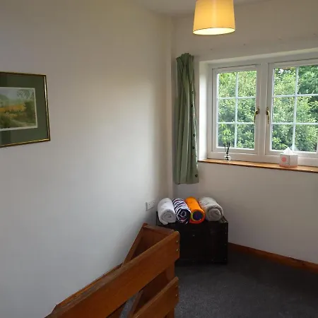 Signal At The Red House Estate بيت للعطل