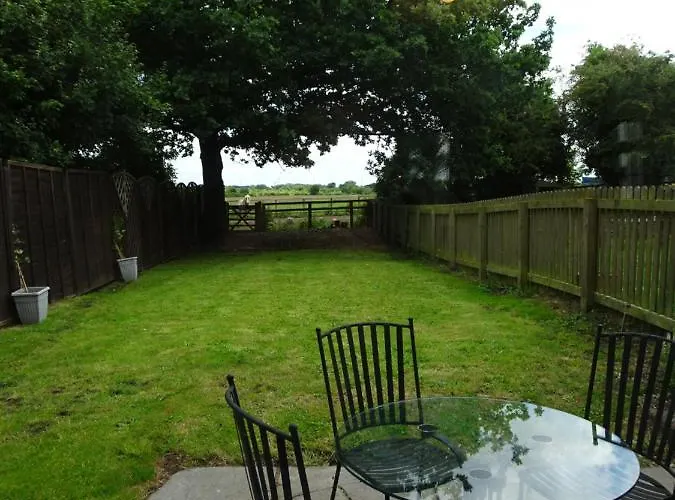 Signal At The Red House Estate *