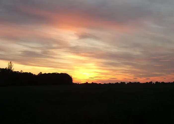 Signal At The Red House Estate Prázdninový dům
