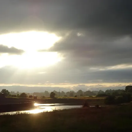 Signal At The Red House Estate Holiday home York